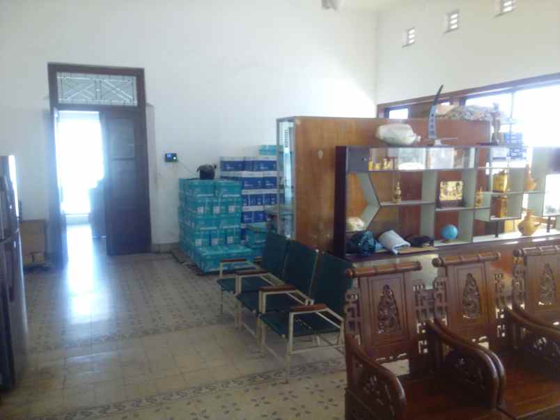 rumah tepi jalan hanya 1 menit