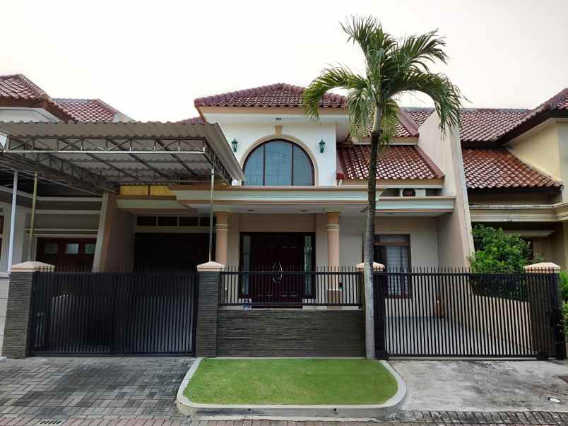 rumah terawat bagus wisata bukit mas area wiyung