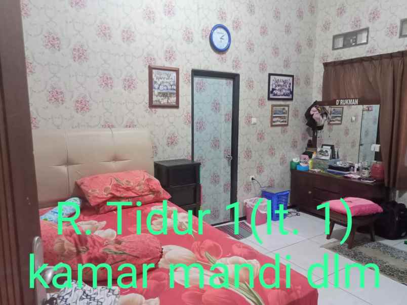 rumah tinggal dan kosan sayap buah batu turangga