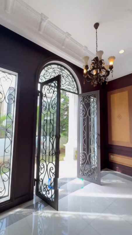 rumah tinggal di kelapa cengkir kelapa gading