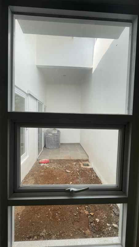 rumah tropical modern di purwakarta diskon 5