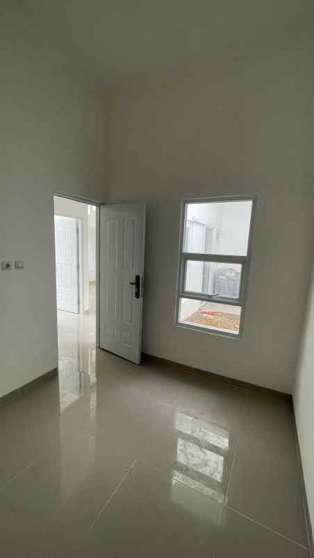 rumah tropical modern di purwakarta diskon 5