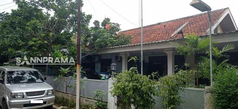rumah tua hitung tanah di cilandak jakarta selatan