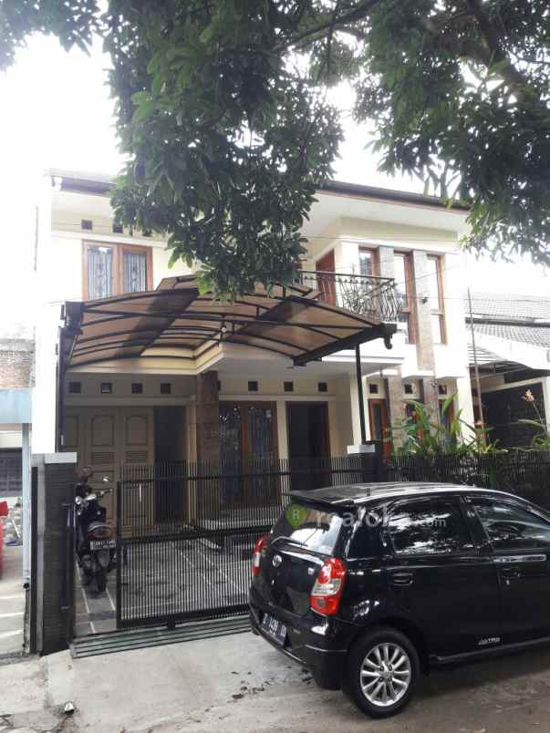 rumah ujungberung