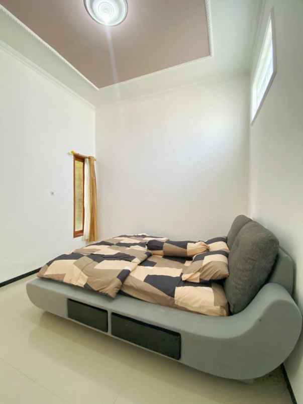 rumah villa kota batu