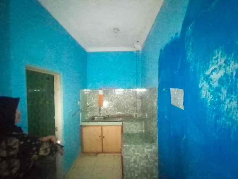 take oper jalan utama