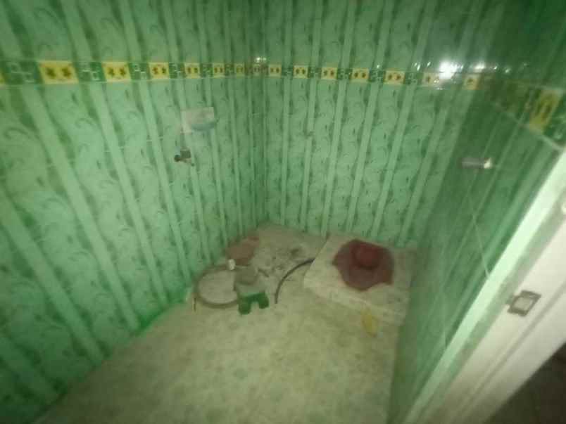 take oper jalan utama