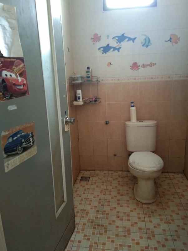 take over 2lt lt127 dekat unpam di pamulang villa dago