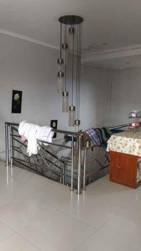 take over 2lt lt127 dekat unpam di pamulang villa dago