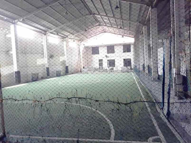 tanah jl raya jatiwaringin kec