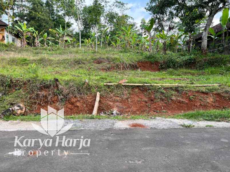 tanah karangpandan karanganyar