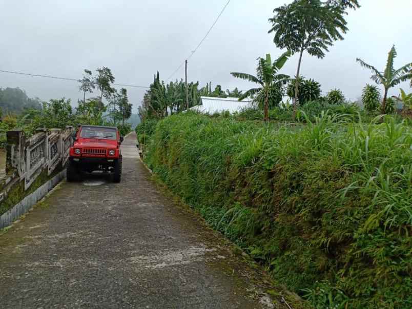 tanah kawasan wisata kemuning