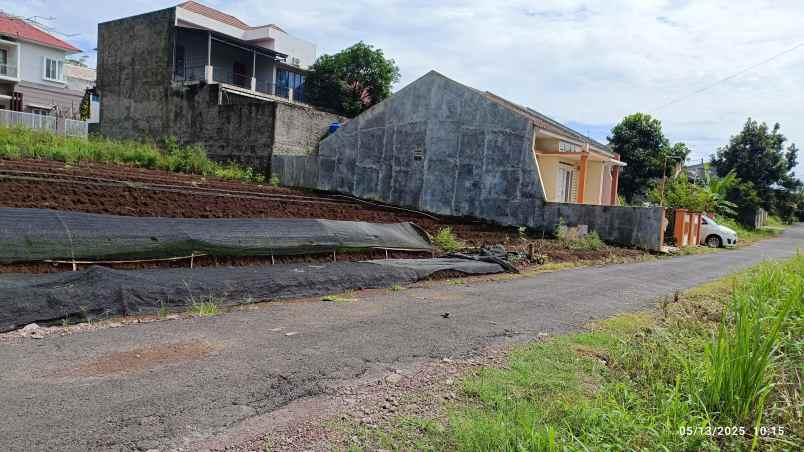 tanah siap bangun di kemiling luas 200m surat shm