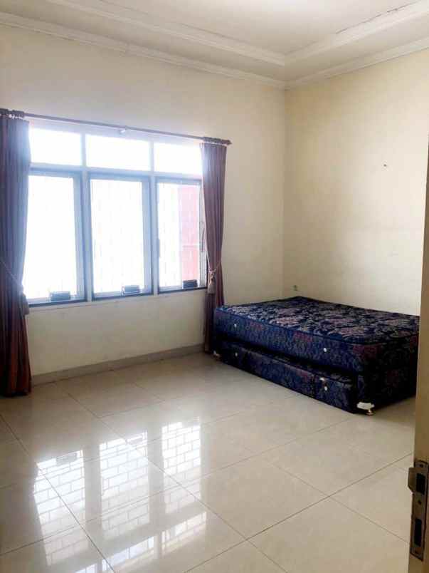 tempat usaha rumah kantor nol jalan di raya kenjeran