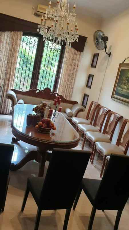 turun harga rumah mewah siap huni model hook
