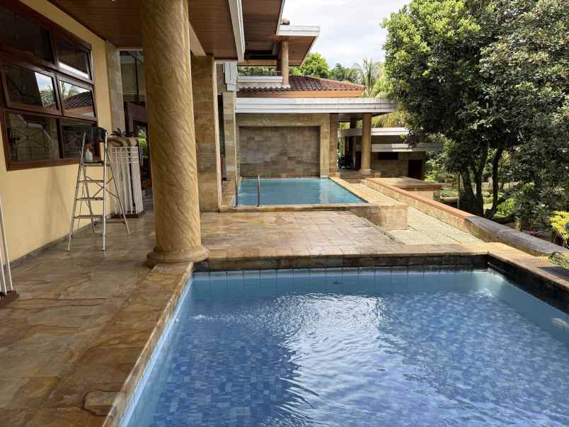 vila dijual di ciawi bogor 5 menit simpang gadog