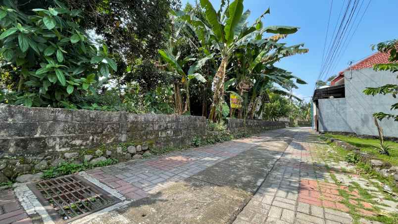 100 meter jl pandanaran