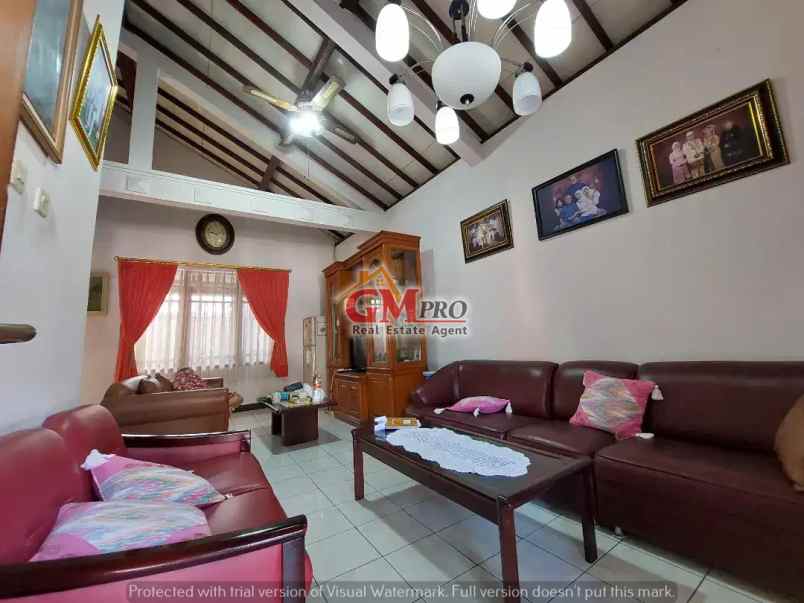 694 dijual rumah pusat kota di turangga bandung pusat