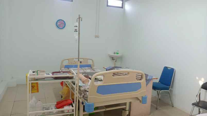 akademi kebidanan prima husada