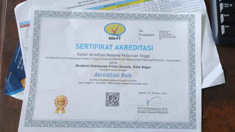 akademi kebidanan prima husada