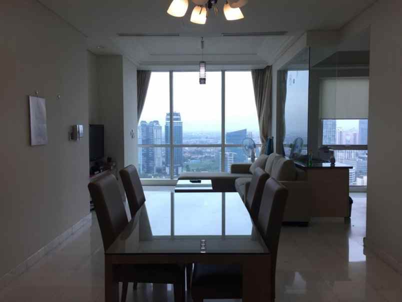 apartemen apartement the peak residence