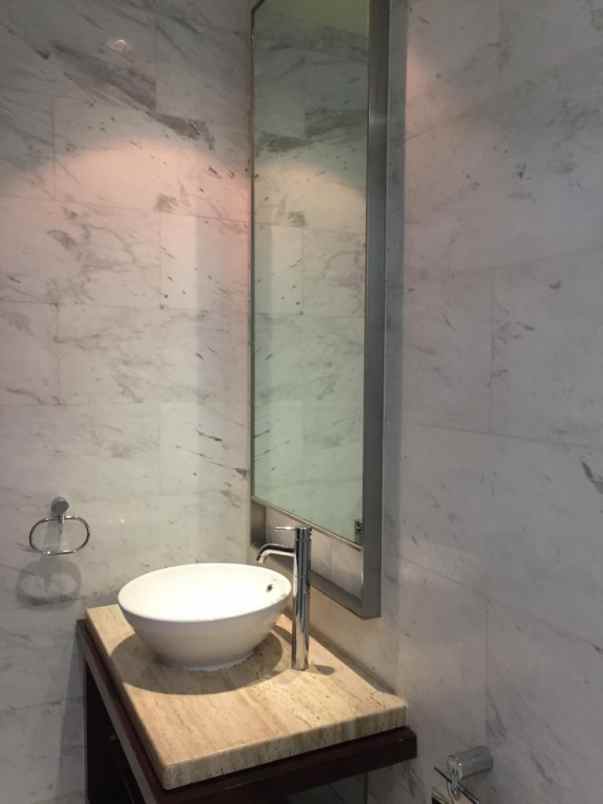 apartemen apartement the peak residence