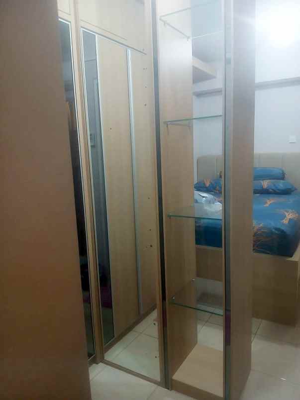 apartemen educity tower yale
