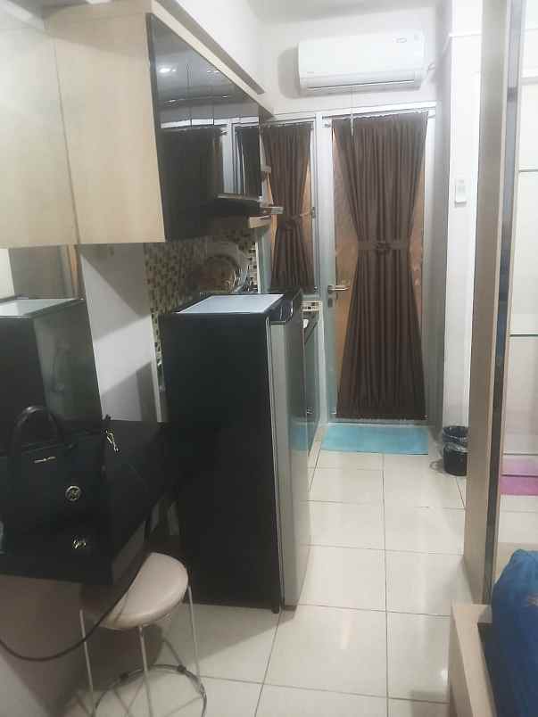 apartemen educity tower yale