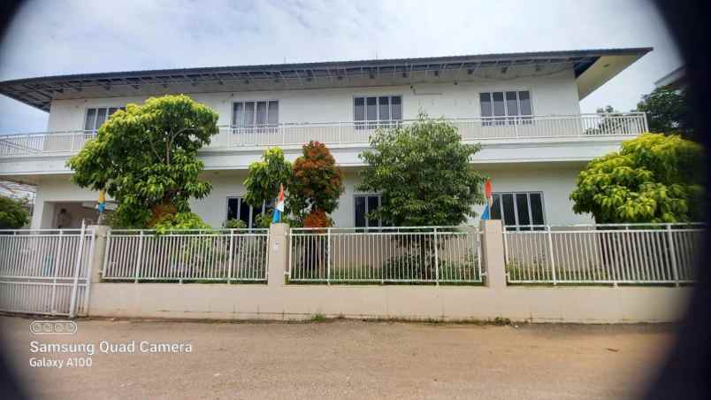 bangunan bekas sekolah lokasi strategis di liliba ntt