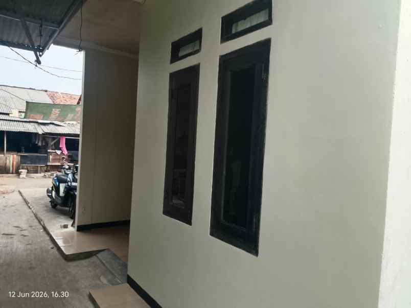 di sewakan rumah perbulan