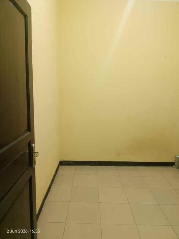 di sewakan rumah perbulan