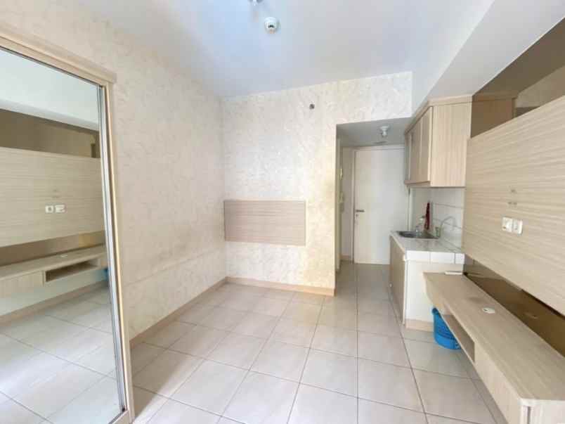 dijual apartemen apartemen the springlake