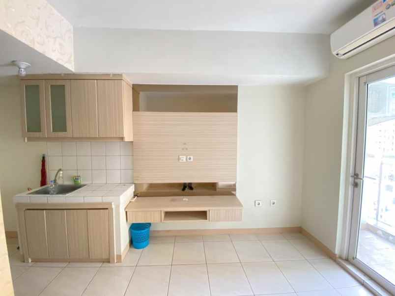 dijual apartemen apartemen the springlake