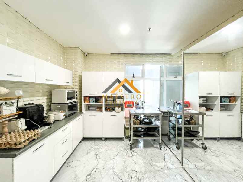 dijual apartemen condominium podomoro tower