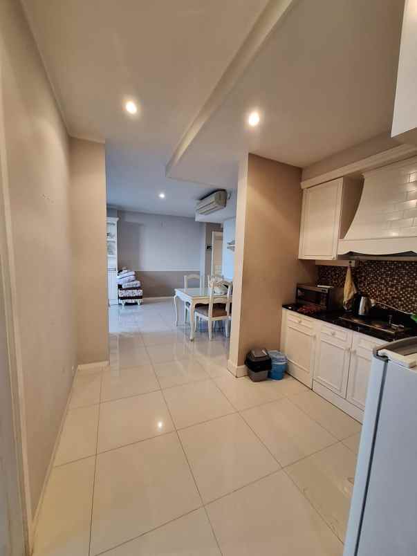 dijual apartemen jalan mayjen sungkono