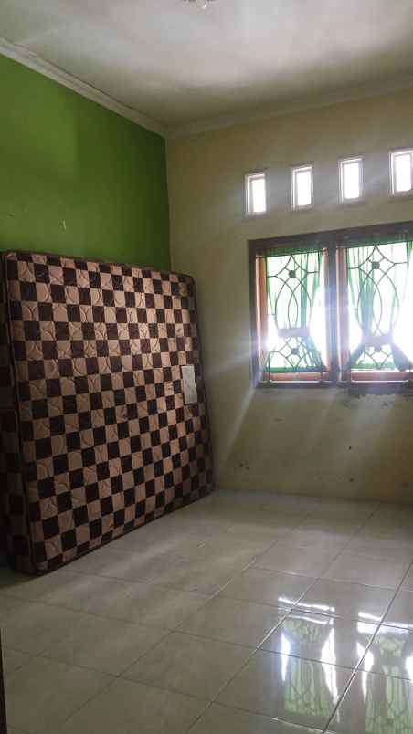 dijual bu kost putri di ketileng semarang