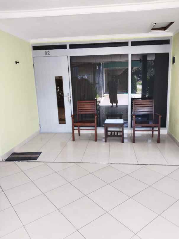 dijual cepat hotel di tepi jalan jantung kota pasuruan