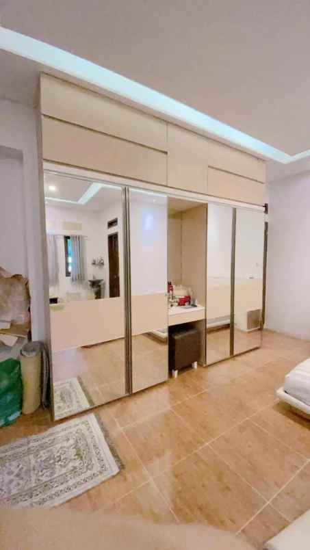 dijual cepat rumah siap huni di lokasi asri strategis