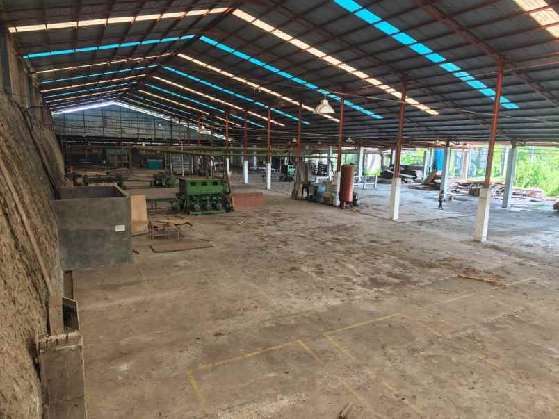 dijual gudang di polokarto sukoharjo