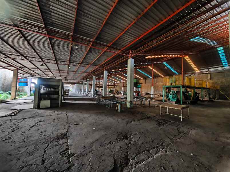 dijual gudang di polokarto sukoharjo