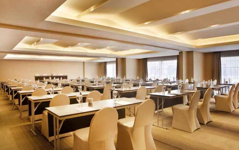 dijual hotel jl sunset road seminyak