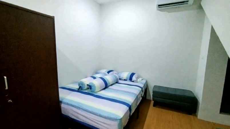 dijual kost duta bintaro