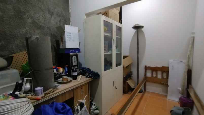 dijual kost duta bintaro