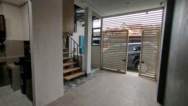 dijual kost duta bintaro