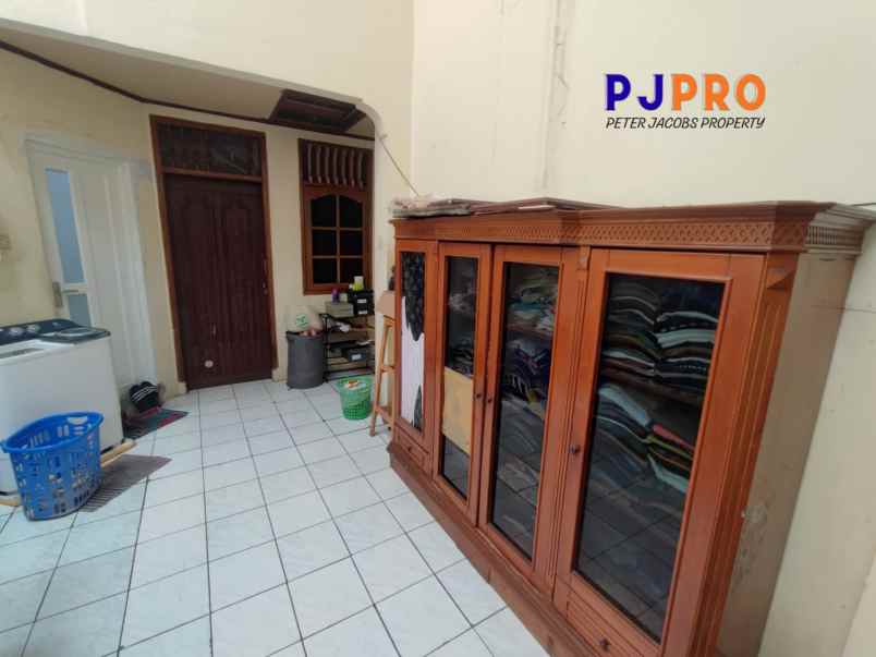 dijual kost jalan kavling semper barat