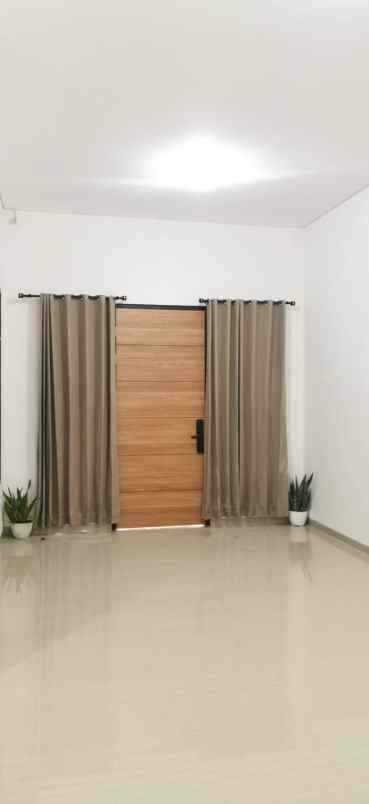 dijual kost lebak