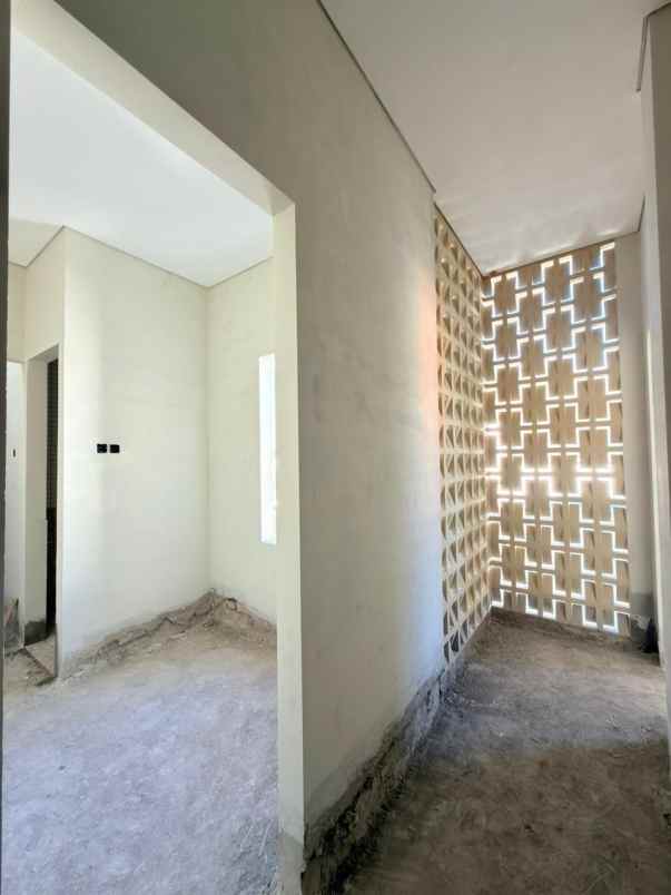 dijual kost lowokwaru