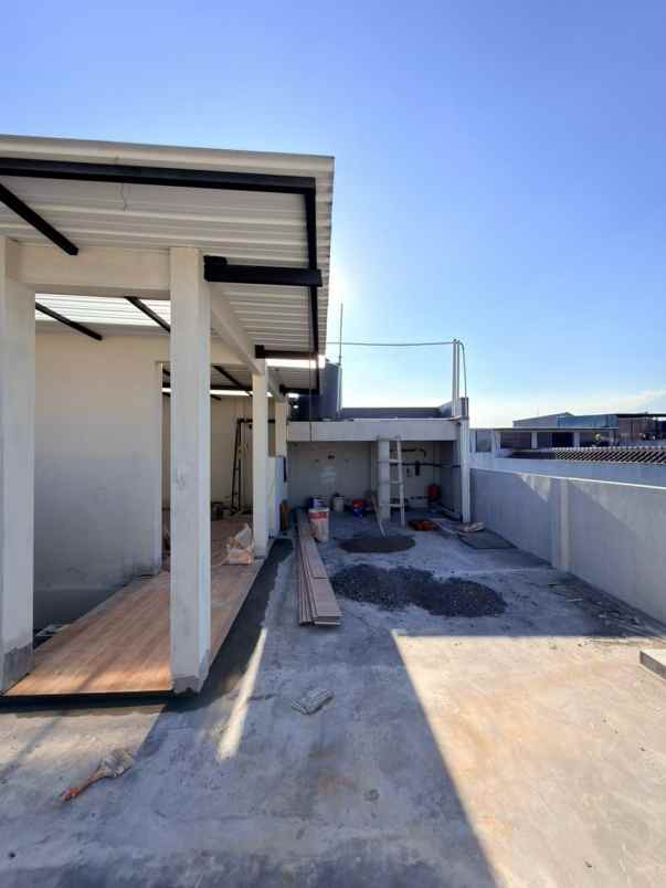 dijual kost lowokwaru