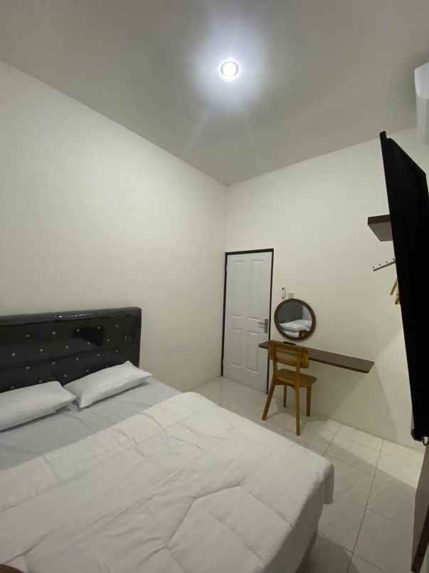 dijual kost pandean lamper