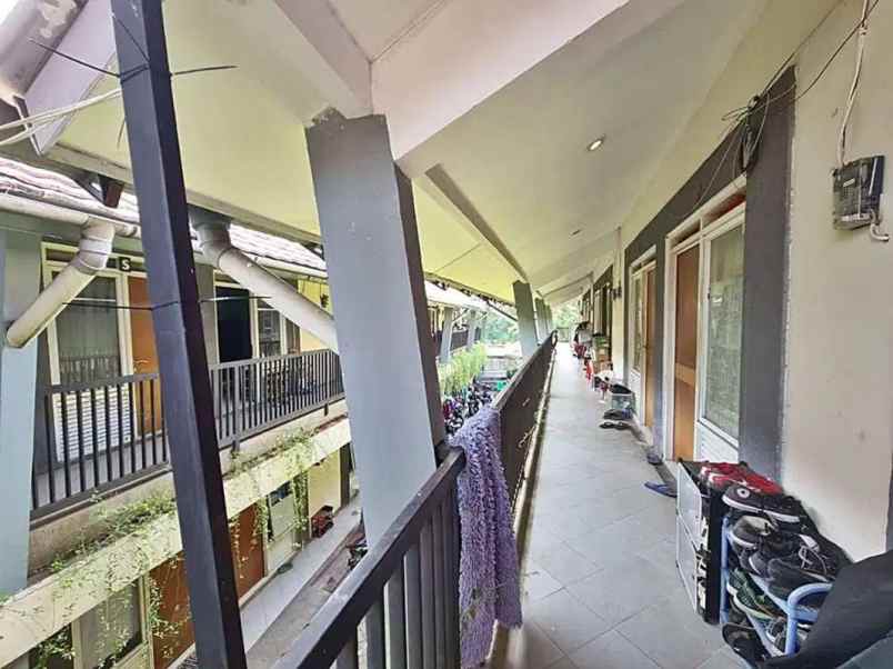 dijual kost pertukangan selatan kec